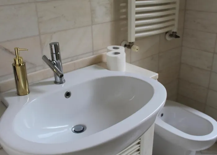Wamma Spanish Steps With Two Bedrooms * Rom